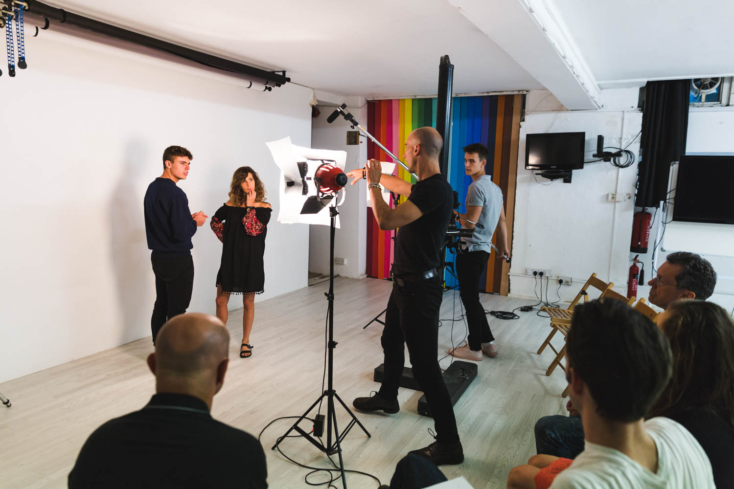 صنعت سینما : چگونه میتوانم وارد صنعت سینما بشوم؟ (10 نکته طلایی)